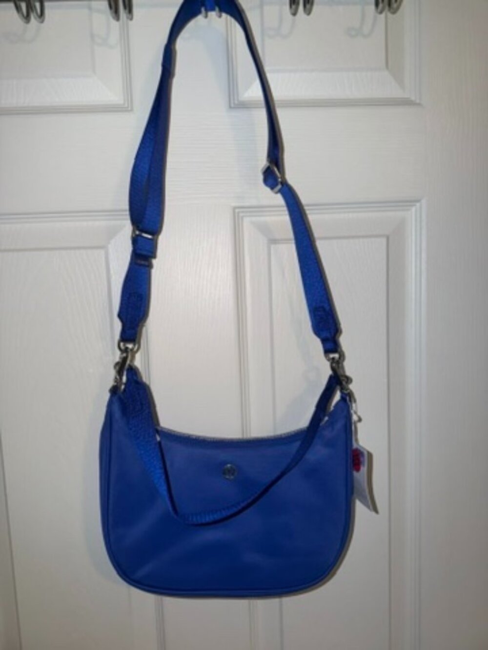 City Essentials Beach Ball Blue Small Shoulder Bag NWT